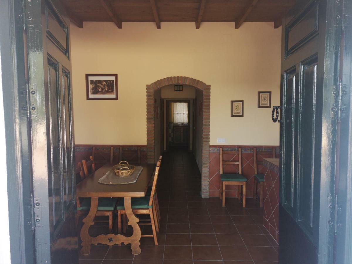 Casa Rural La Dehesilla กาซาญา เดลา เซียร์รา ภายนอก รูปภาพ